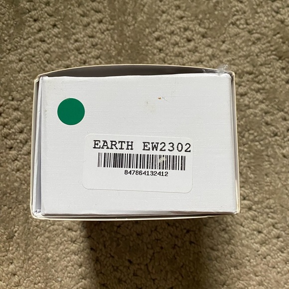 EARTH Wood Watch NIB - Picture 6 of 6